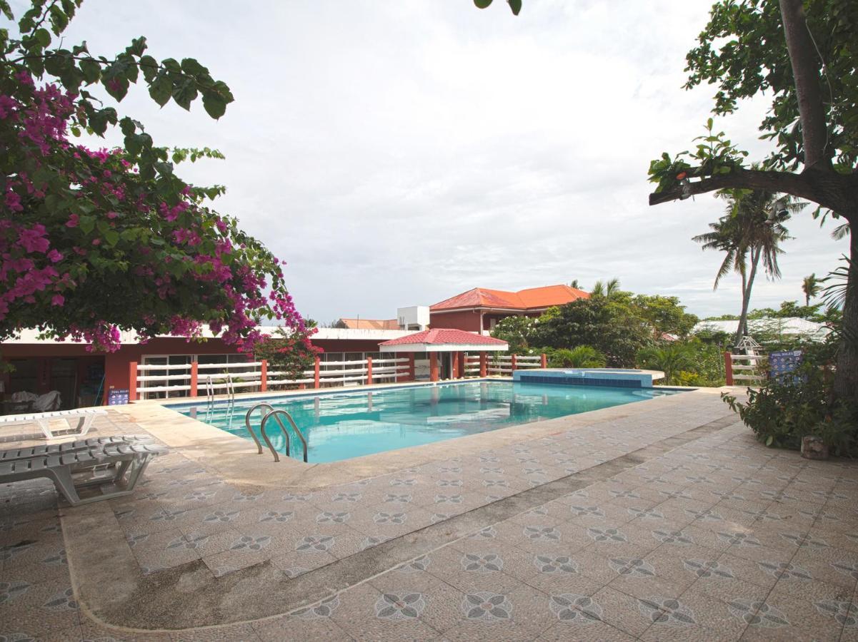 Oyo 853 Malapascua Beach And Dive Resort Exteriér fotografie